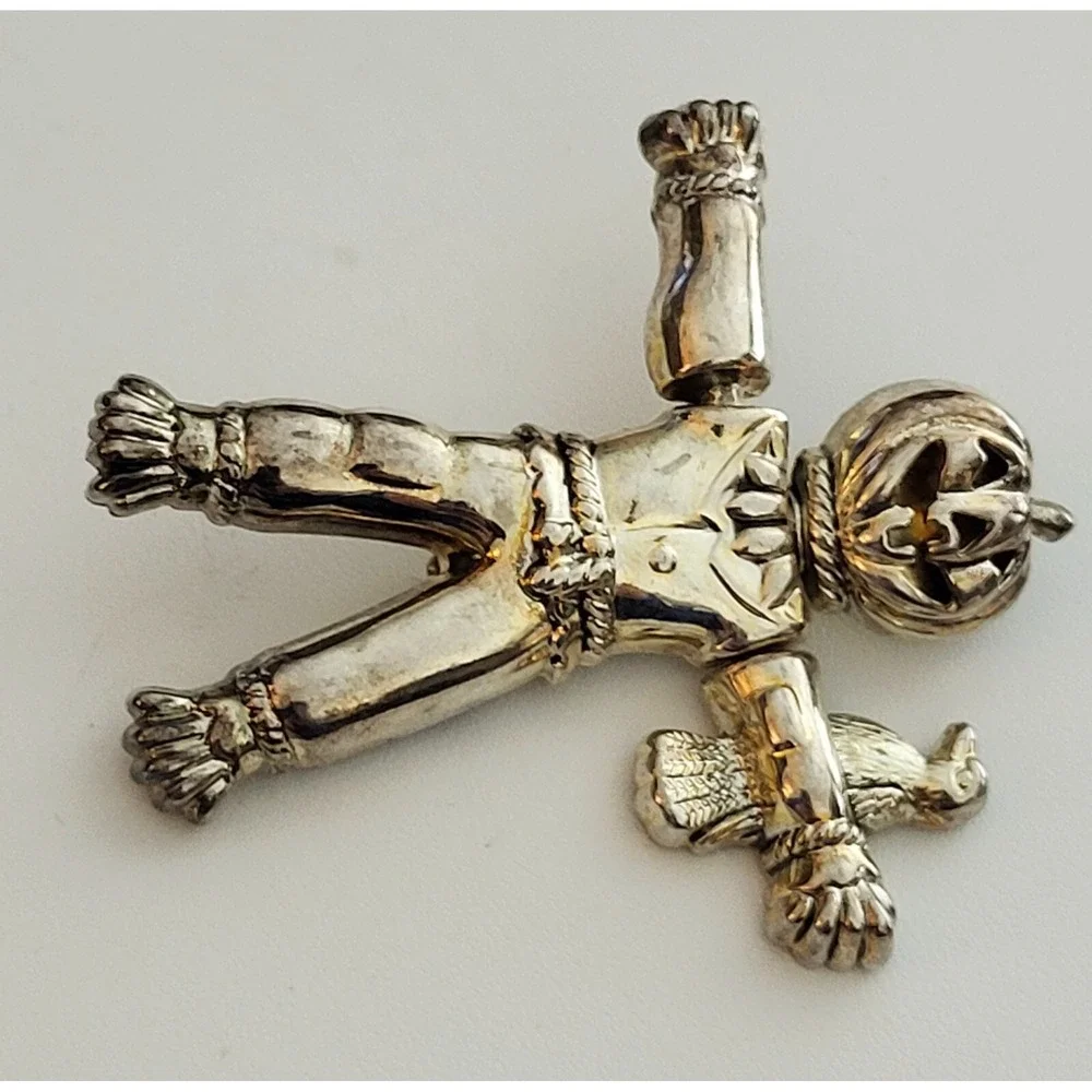 Vintage Best Scarecrow Jointed Brooch Pendant Silver Articulating‎ Halloween Pin